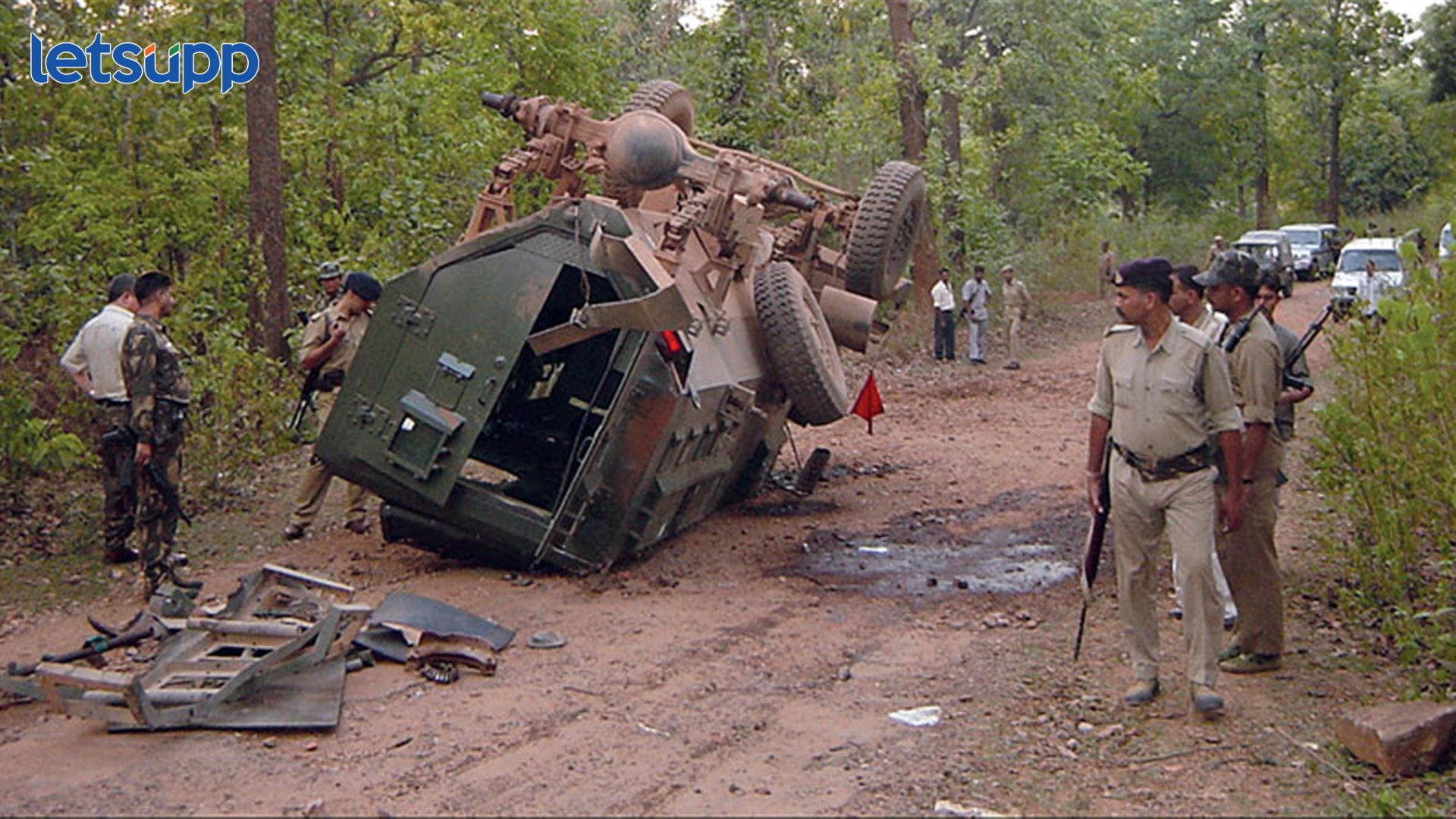 मोठी बातमी, LoC वर IED स्फोट; एका अधिकाऱ्यासह दोन लष्करी जवान शहीद IED Blast On LoC
