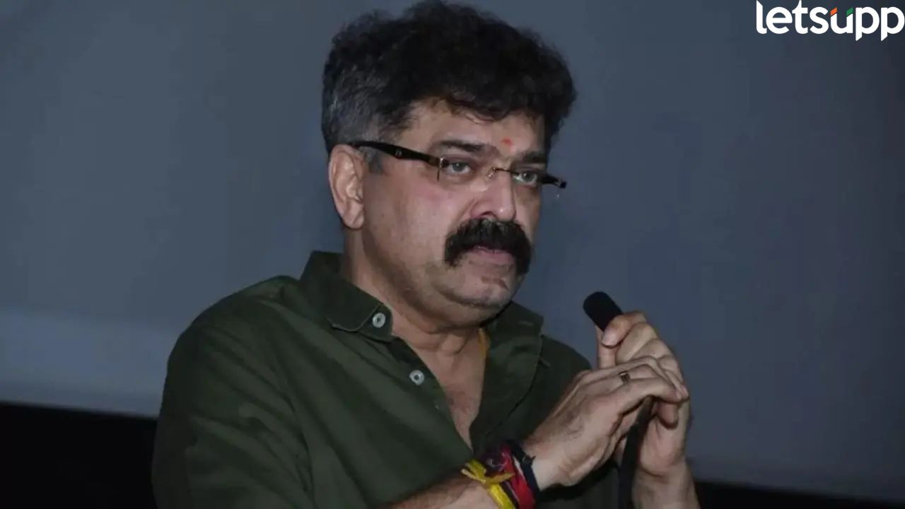 चार तासांत दोघांनी ‘तुझ्या गळा, माझ्या गळा…’, जितेंद्र आव्हाडांनी धसांना लगावला टोला Jitendra Awhad (1)