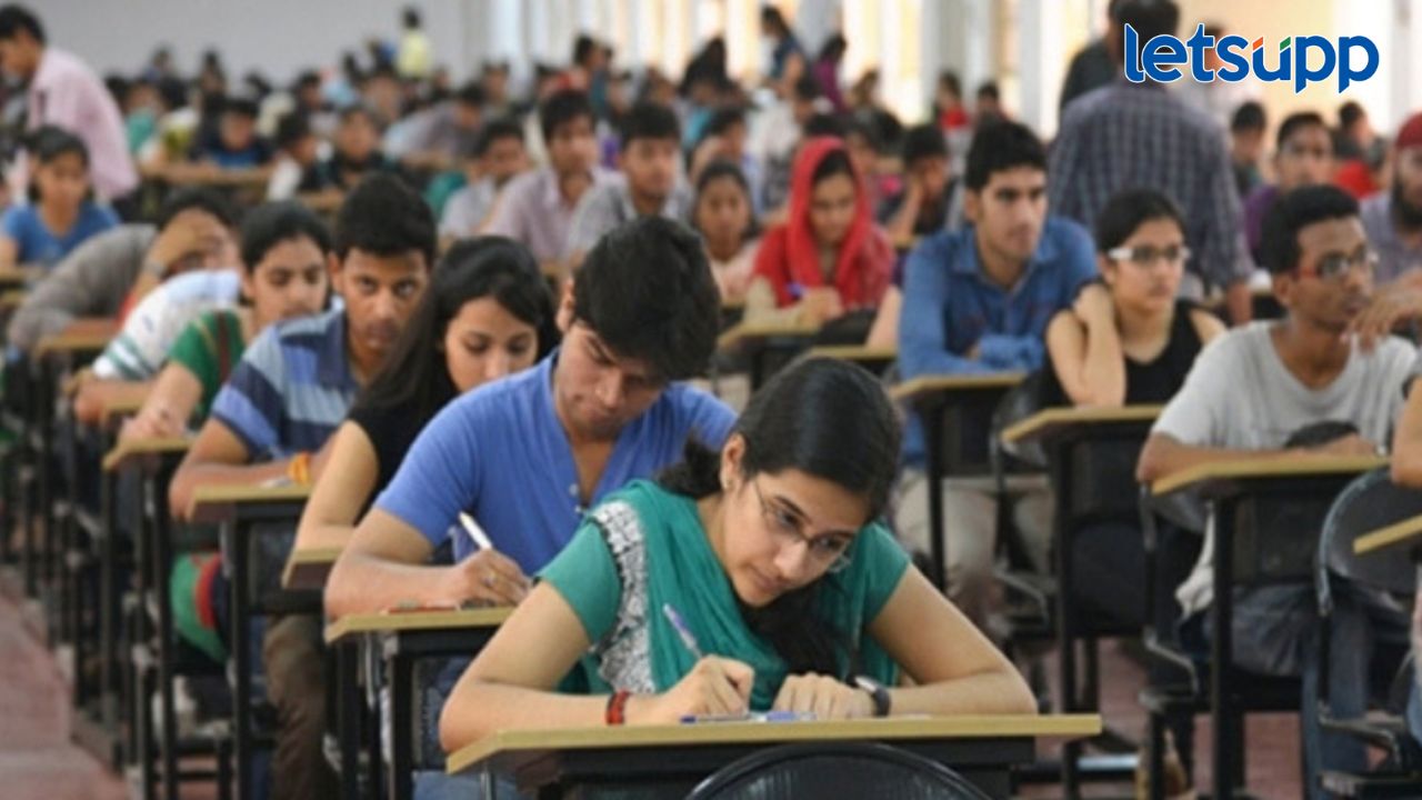 इंजिनिअरिंगच्या विद्यार्थ्यांसाठी आनंदाची बातमी; नापास झालात तरी मिळणार पुढच्या वर्गात प्रवेश इंजिनिअरिंगच्या विद्यार्थ्यांसाठी आनंदाची बातमी; नापास झालात तरी मिळणार पुढच्या वर्गात प्रवेश
