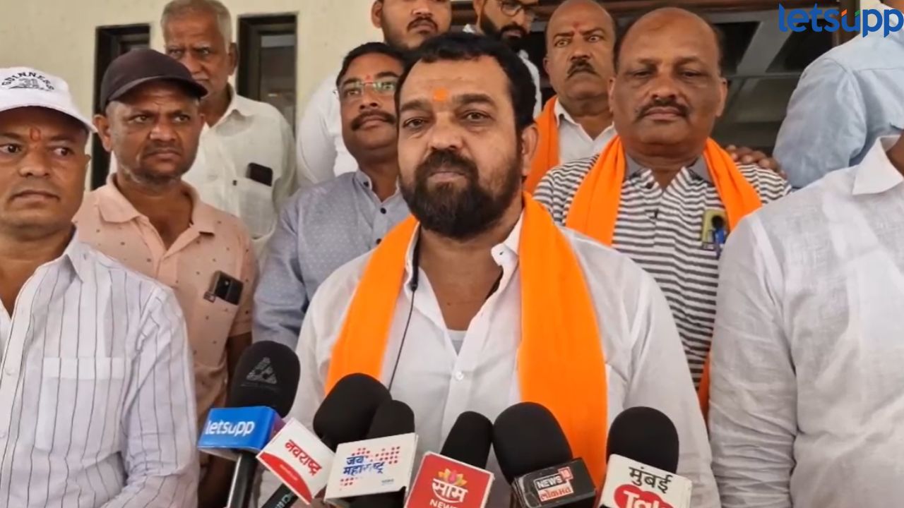 वाचाळवीर… शास्त्री महाराजांचं वक्तव्य जातीयवादी! मराठा समाज संतापला Maratha Samaj