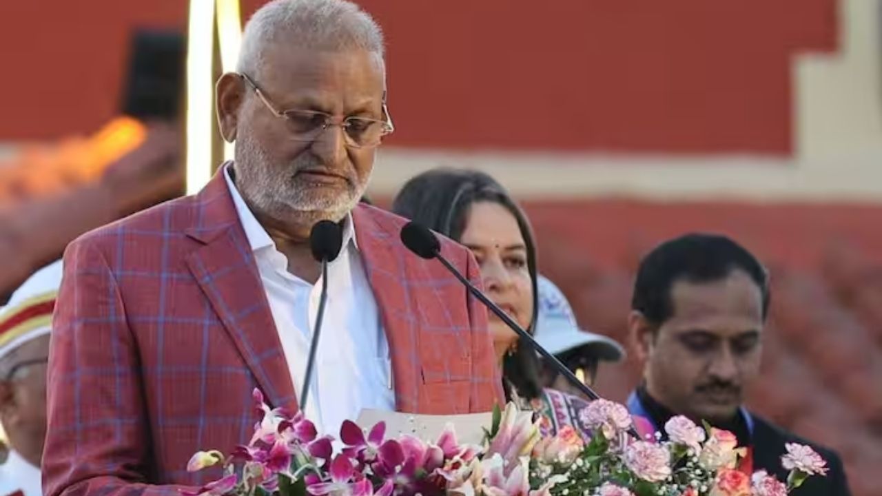‘मंत्री कोकाटेंना शिक्षा दिली तर त्यांच्या मतदारसंघात पुन्हा निवडणूक घ्यावी लागेल’, नाशिक न्यायालयाचं निरीक्षण Manikrao Kokate