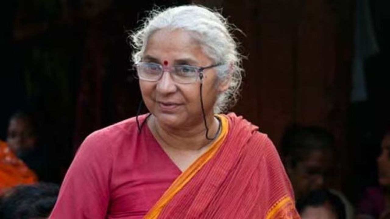 मोठी बातमी! सामाजिक कार्यकर्त्या मेधा पाटकरांना अटक; जुन्या प्रकरणात पोलिसांची कारवाई Medha Patkar