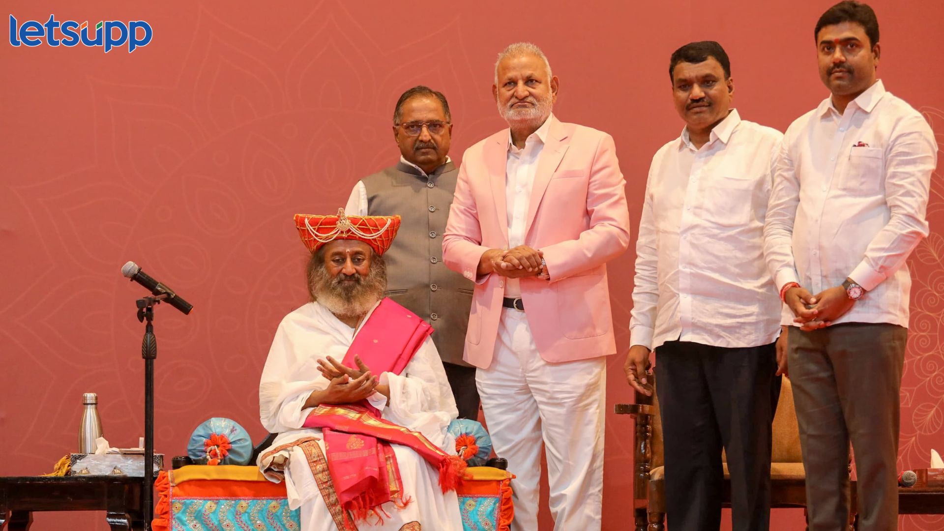 आर्ट ऑफ लिव्हिंग इंटरनॅशनल सेंटरमध्ये विठ्ठलनामाच्या गजरात, संत तुकाराम, नामदेव आणि ज्ञानेश्वरांच्या अभंगांनी गुंजला भव्य महाराष्ट्र महोत्सव Art Of Living International Center
