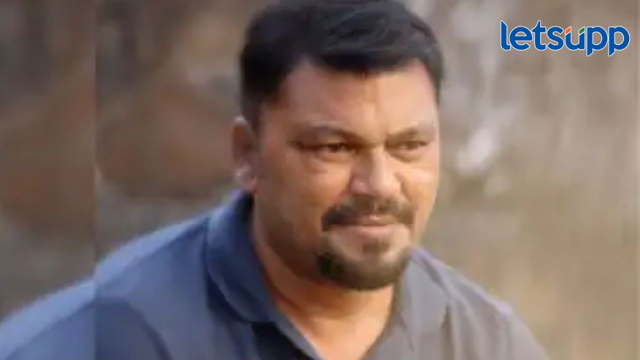 प्रसिध्द रंगभूषाकार विक्रम गायकवाड निधन; वयाच्या ६१ व्या वर्षी घेतला अखेरचा श्वास प्रसिध्द रंगभूषाकार विक्रम गायकवाड निधन; वयाच्या ६१ व्या वर्षी घेतला अखेरचा श्वास