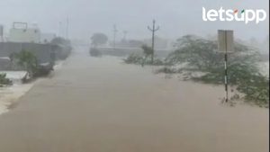 रस्ते तुडुंब