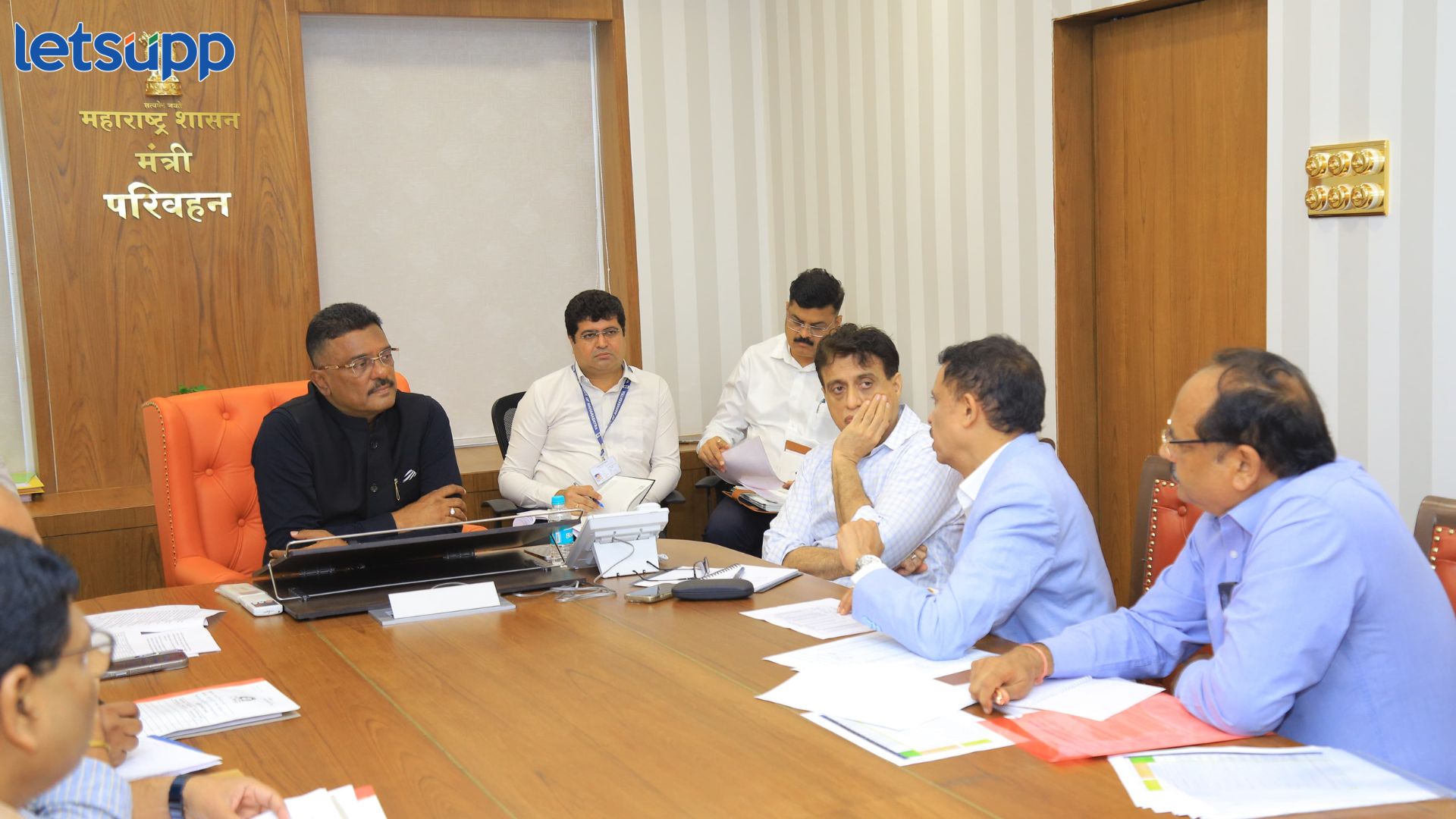 नवीन वेळापत्रकानुसार कंपनीने ई-बसेसचा पुरवठा करावा; परिवहन मंत्री प्रताप सरनाईक Pratap Sarnaik