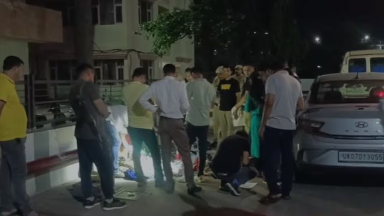आई-वडील, लेकरांसह एकाच कुटुंबातील सात जणांची आत्महत्या; गाडीच्या काचा बंद केल्या अन्.. Haryana News
