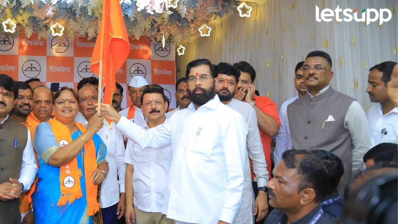 ठाकरे गट खाली करण्याचा शिंदेंचा चंग ! नाशिकमध्ये धक्क्यांवर धक्के Eknath Shinde VS Uddhav Thackeray