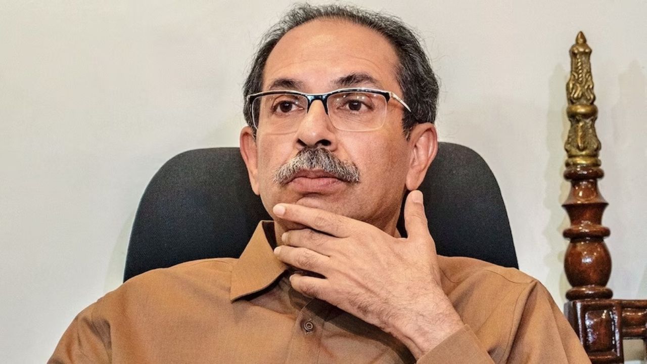 ठाकरेंना मोठा धक्का बसणार? सांगलीचा पैलवानच साथ सोडणार; पडद्यामागं काय घडतंय.. Uddhav Thackeray