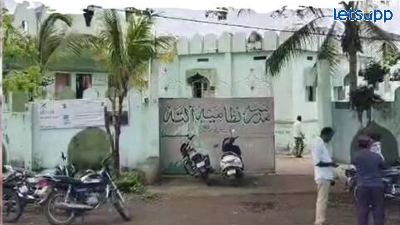 तोंडात बोळा अन् हातपाय वायरीने बांधून दिला शॉक; अल्पवयीन मुलाकडून मित्राची हत्या, मदरशातील घटना Kolhapur Madarsa