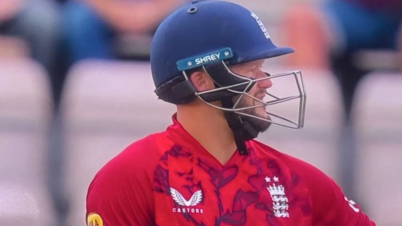 ENG vs WI : वनडेनंतर टी 20 तही विंडीजचा सुपडा साफ; इंग्लंडचा विजयी षटकार Ben Duckett
