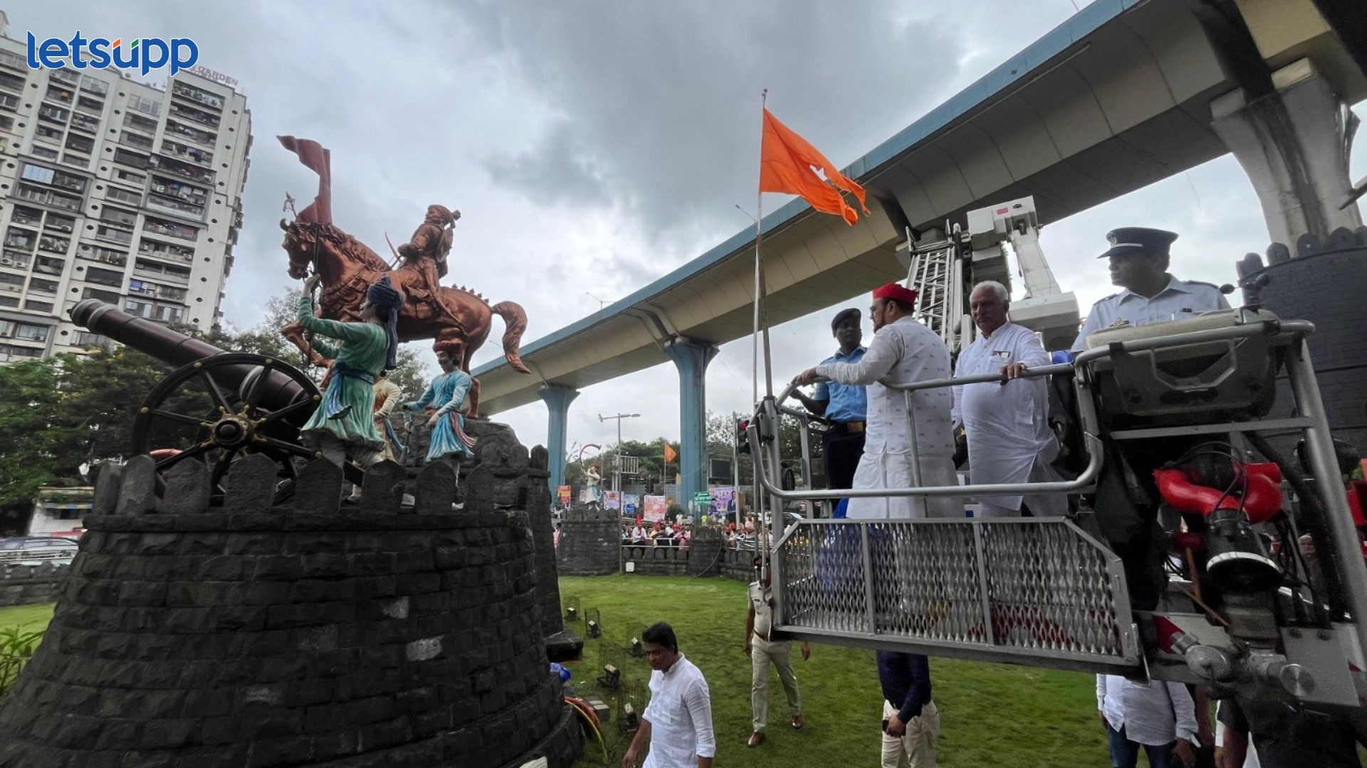 छत्रपती शिवाजी महाराज हे फक्त महाराष्ट्राचेच नाही तर संपूर्ण देशाचे गौरव; अबू आजमी Abu Azmi