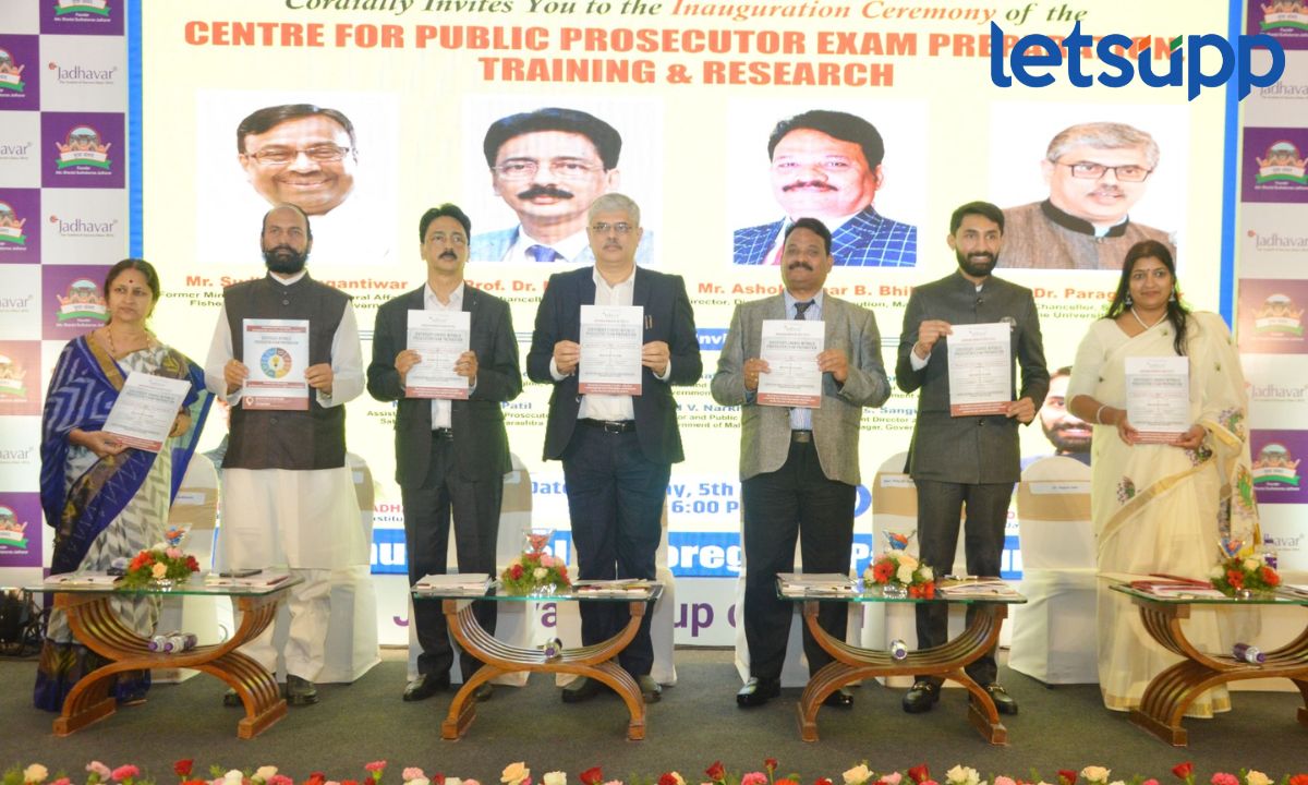 गुन्हेगारी वाढली, कुशल सरकारी वकिलांची आवश्यकता; जाधवर ग्रुप देणार सरकारी वकील होण्यासाठी प्रशिक्षण Untitled Design (4)