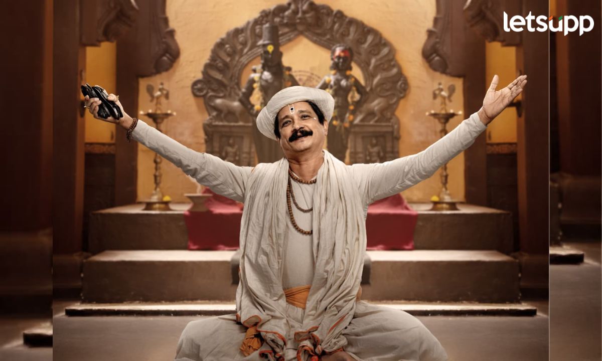 देहूमध्ये अवतरलं संत तुकाराम महाराजांचं सगुण साकार रूप; ‘अभंग तुकाराम’ च्या कलाकारांची देहू भेट Letsupp Marathi (14)