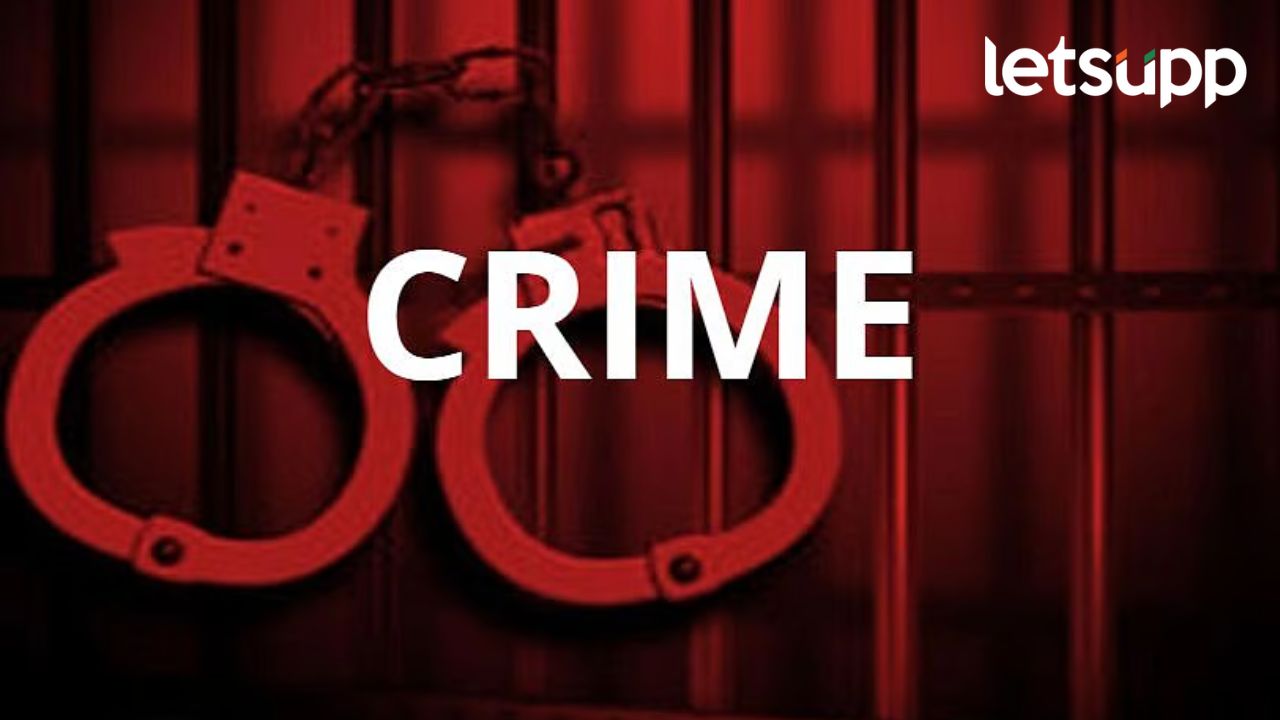बीडच्या आष्टी तालुक्यातील धक्कादायक घटना; महिला सरपंचाला अश्लील भाषेत शिवीगाळ बीडच्या आष्टी तालुक्यातील धक्कादायक घटना; महिला सरपंचाला अश्लील भाषेत शिवीगाळ