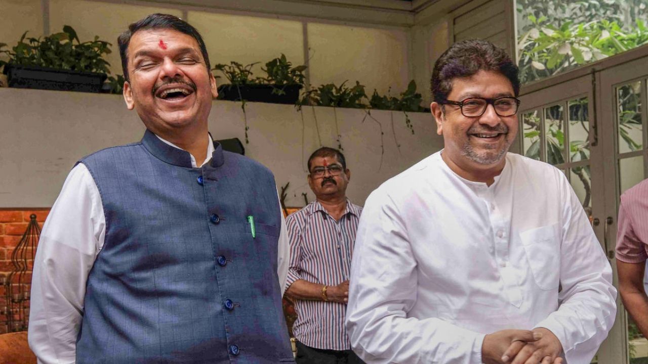 लिटमस टेस्टमध्ये नापास होताच राज ठाकरेंनी घेतली फडणवीसांची भेट; ‘बेस्ट’ राजकारणाची तुफान चर्चा Devendra Fadnavis And Raj Thackeray