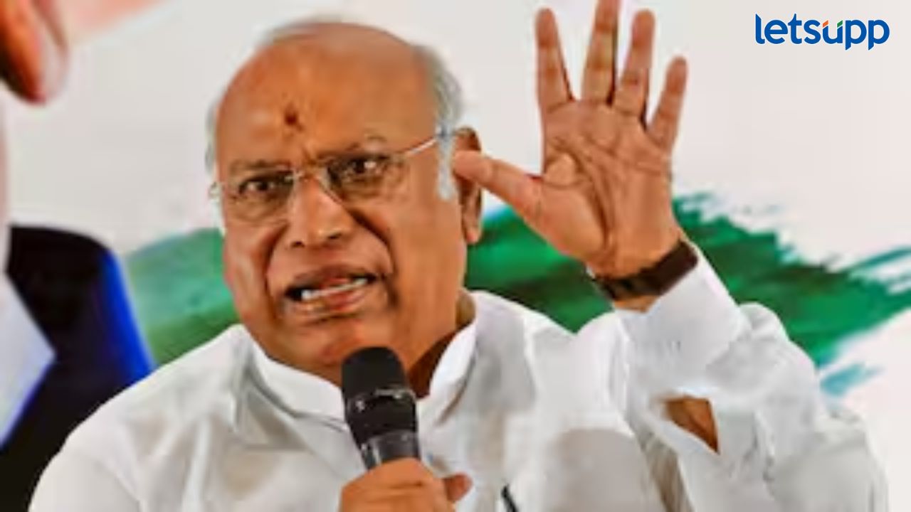 यांनी देशाचे तुकडे केले; आरएसएसवर बंदी घालायला हवी, काँग्रेस अध्यक्ष खरगे यांचं मोठ वक्तव्य News Photo   2025 10 31T230102.958