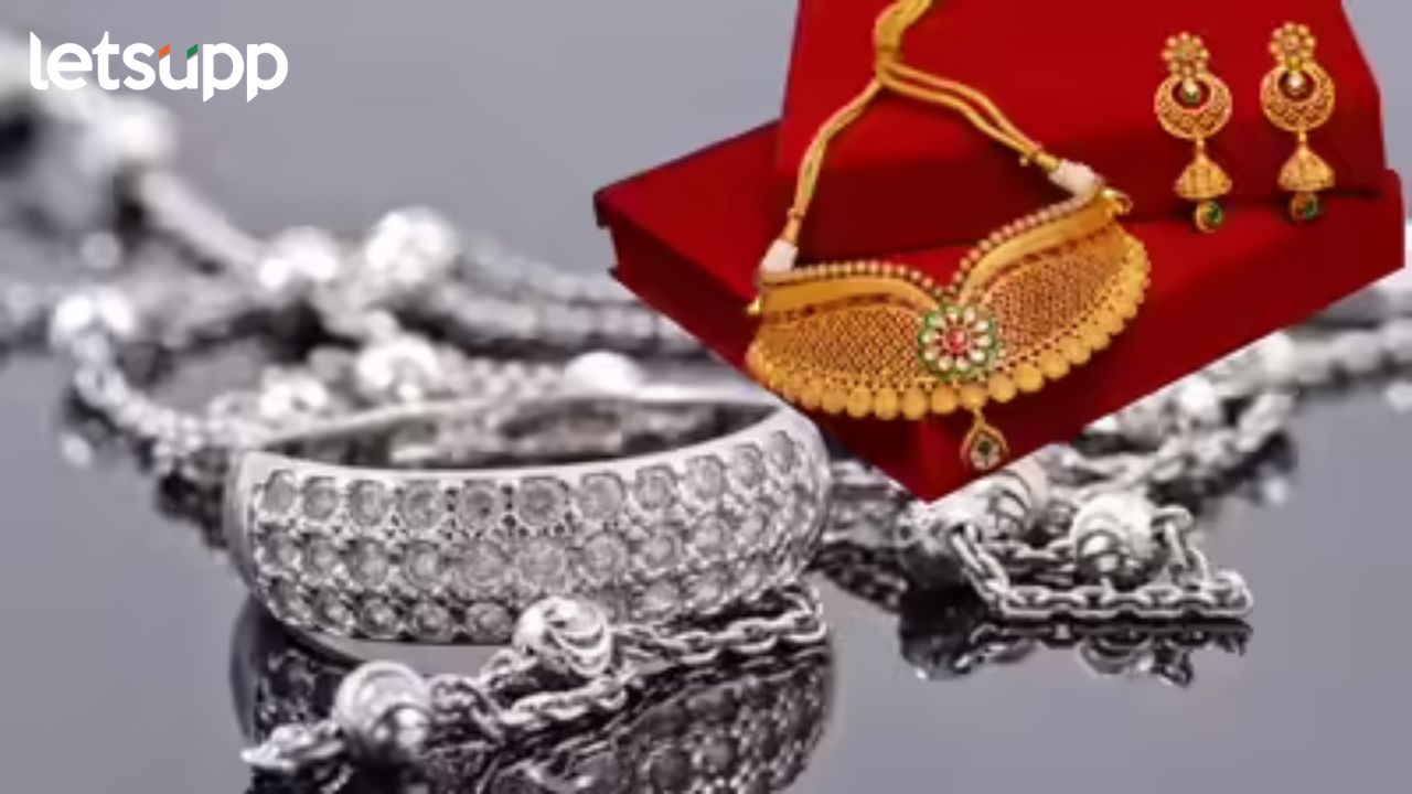 दिवाळीतच सोन्याला लागला उतार; चांदीचे निघाले दिवाळं, घसरणीचा 12 वर्षांचा रेकॉर्ड मोडीत News Photo (49)