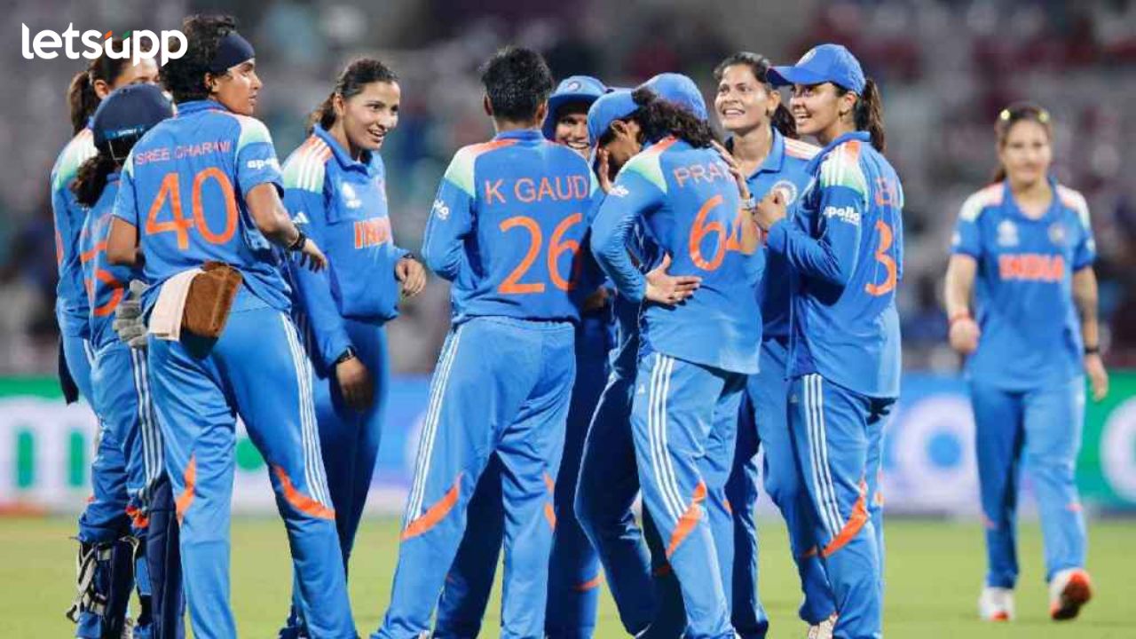 टीम इंडियाची सेमीफायनलमध्ये धडक; न्यूझीलंडला 53 धावांनी नमवलं… India