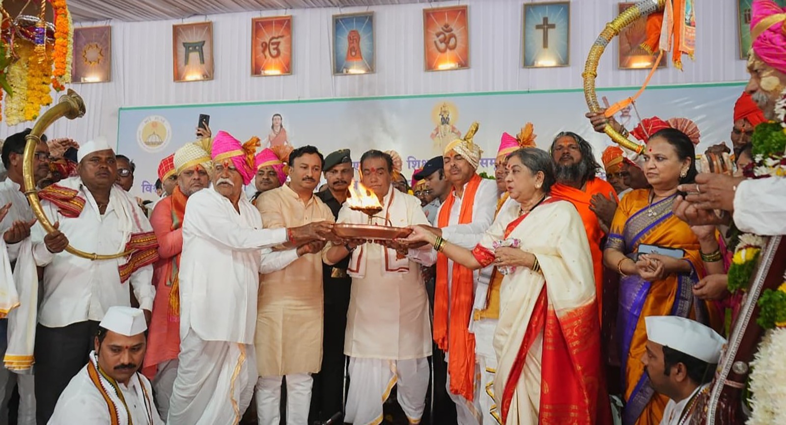 Celebration Of Roupya Mahotsav Of Saint Shri Dnyaneshwar Maulincha 729th Sanjeevan Samadhi Sohla